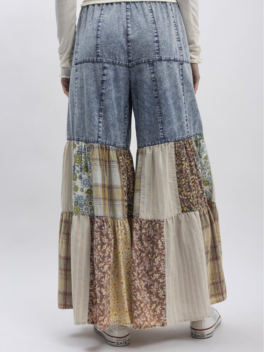 BLUEVELVET WIDE LEG PANT W/ TIERS, RUFFLES AND PATCHWORK - Picture 2 of 2